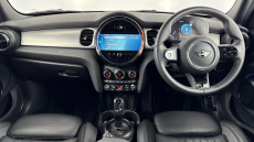 MINI Hatchback 1.5 Cooper Exclusive 5dr Auto Petrol Hatchback